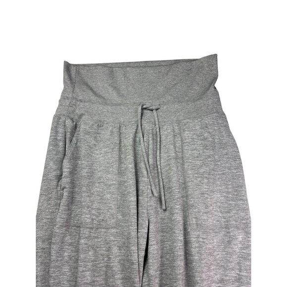 Gap Fit Brushed Tech Jersey Jogger Pants Size S Gray Drawstring Waist Cropped - Picture 2 of 6
